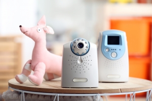 Choosing the Perfect Baby Monitor: A Comprehensive Guide for Parents
